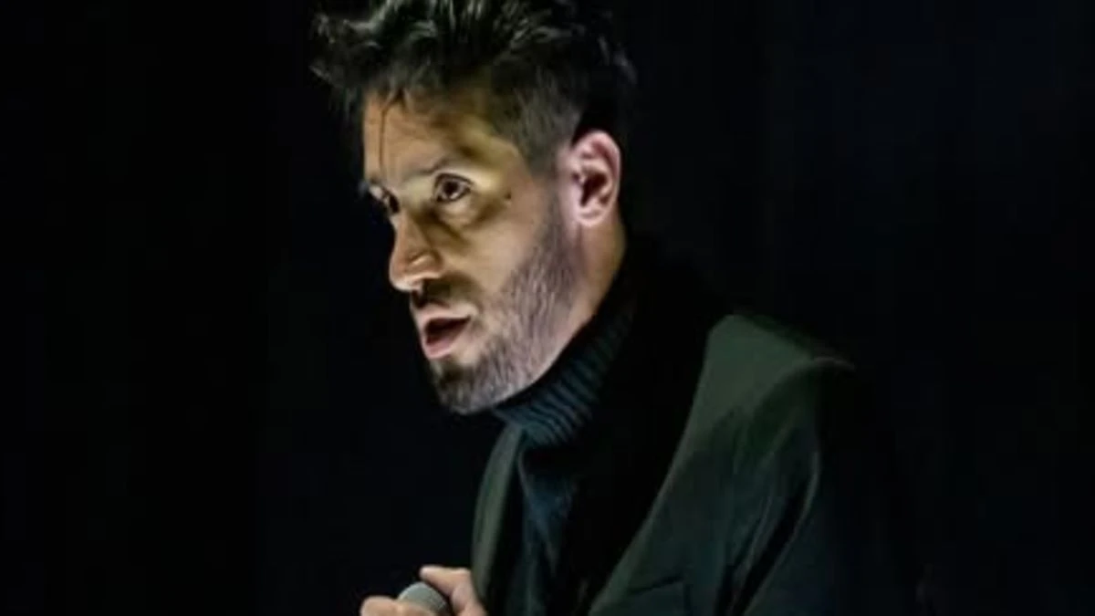 Spettacolo sotto shock, l’attore italiano morto a soli 32 anni Spettacolo sotto shock, l’attore italiano morto a soli 32 anni