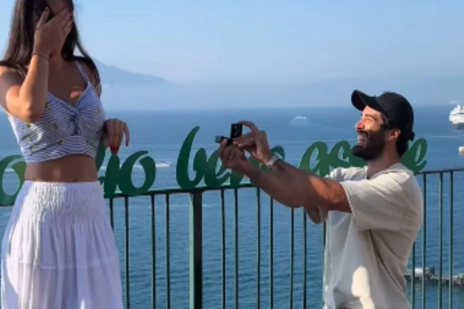Volto Canale 5 Proposta Matrimonio