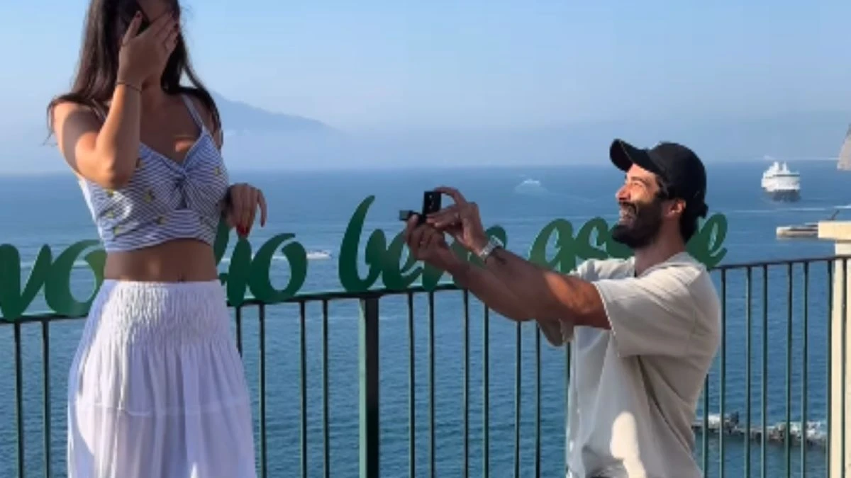 Volto Canale 5 Proposta Matrimonio