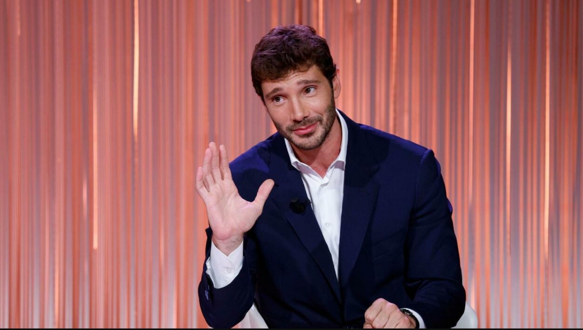 “Avete le ore contate”. Stefano De Martino, parla l’avvocato: cosa succede “Avete le ore contate”. Stefano De Martino, parla l’avvocato: cosa succede