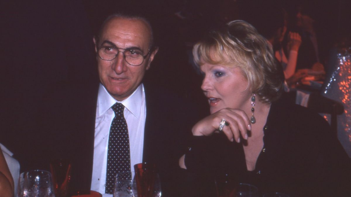 Baudo Ricciarelli, il retroscena dal passato. Quando Pippo diceva: “Nel nostro matrimonio siamo in tre” Baudo Ricciarelli, il retroscena dal passato. Quando Pippo diceva: “Nel nostro matrimonio siamo in tre”