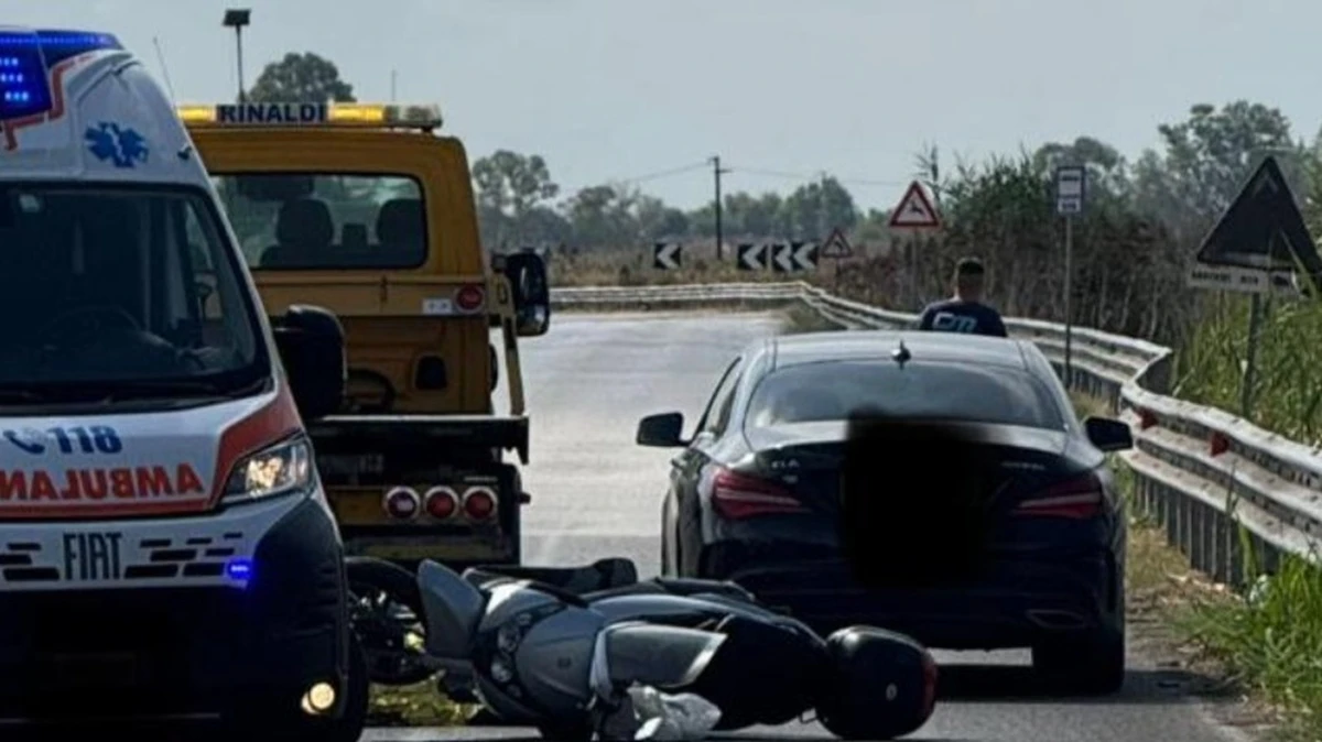 tragico incidente stradale scene di disperazione e panico