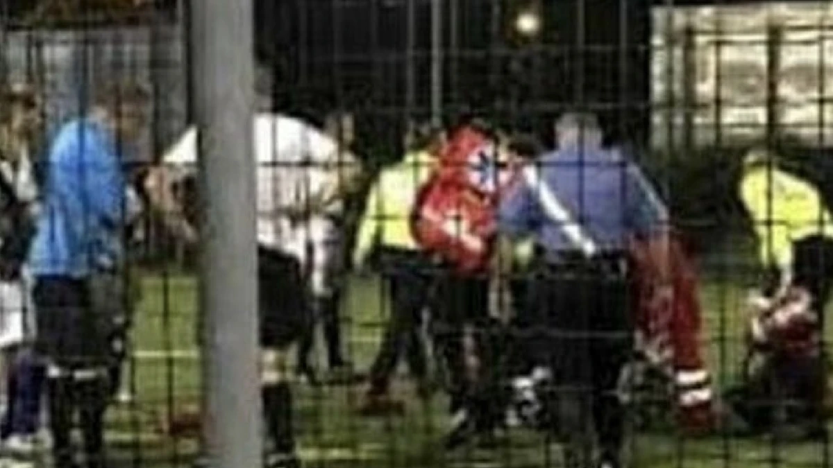 dramma durante la partita si accascia e muore davanti agli amici