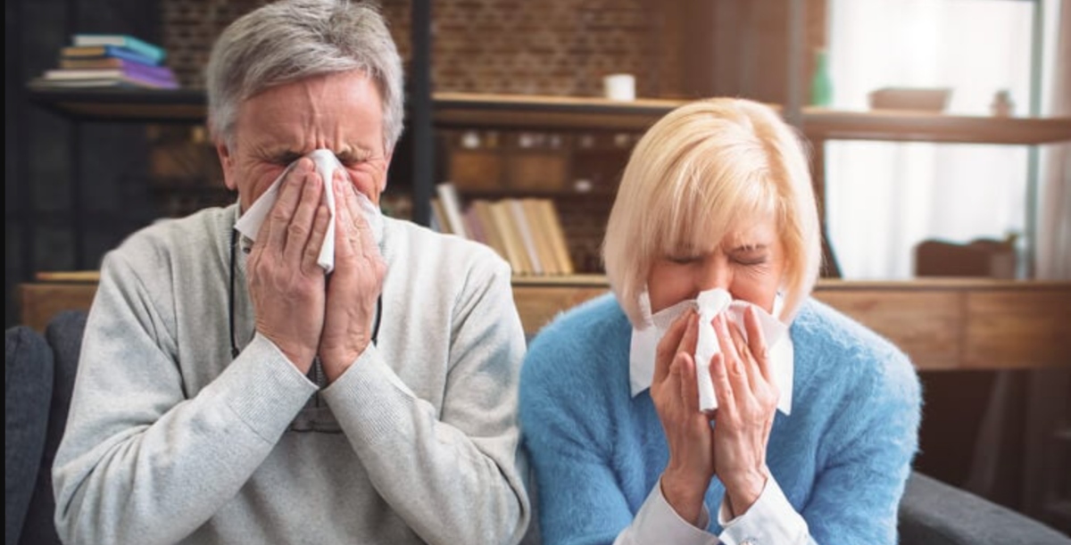 contagi allarme per gli over 65 i sintomi di settembre e l8217allarme dell8217esperto