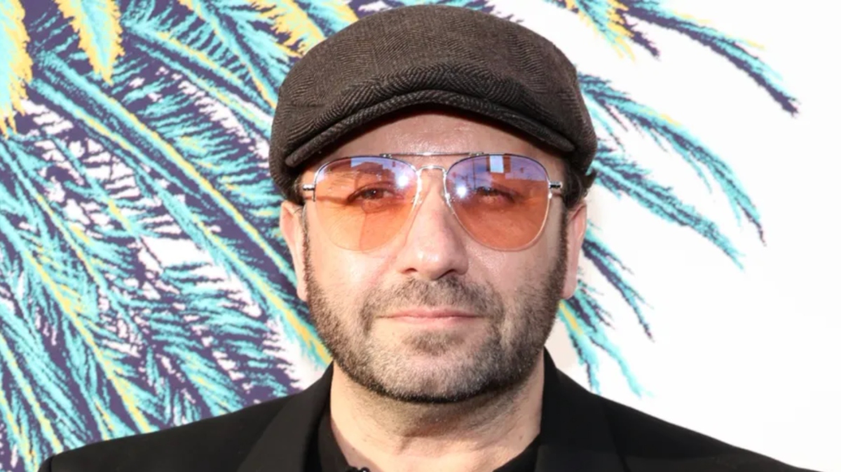 Tv in lutto, l’attore della famosa serie morto in un incidente: schianto contromano