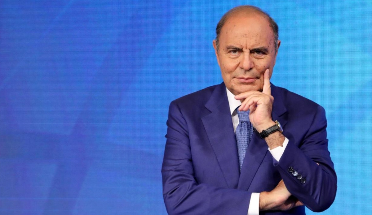 Bruno Vespa sacrificato: la Rai rinvia il ritorno di “Cinque minuti” Cosa c’è dietro