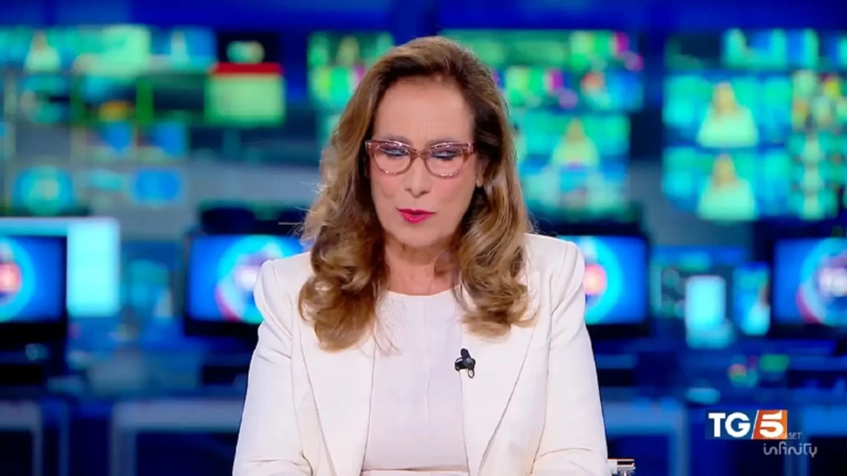 cesara buonamici l8217annuncio in diretta al tg5 cosa succede