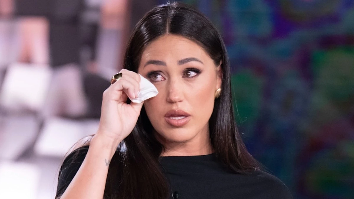 Cecilia Rodriguez rivela: “Cos’è successo con Belen e mia figlia cercata 5 anni” Cecilia Rodriguez rivela: “Cos’è successo con Belen e mia figlia cercata 5 anni”