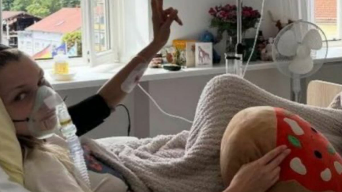 la famosa in ospedale le foto preoccupano i fan scusate se sparisco8230