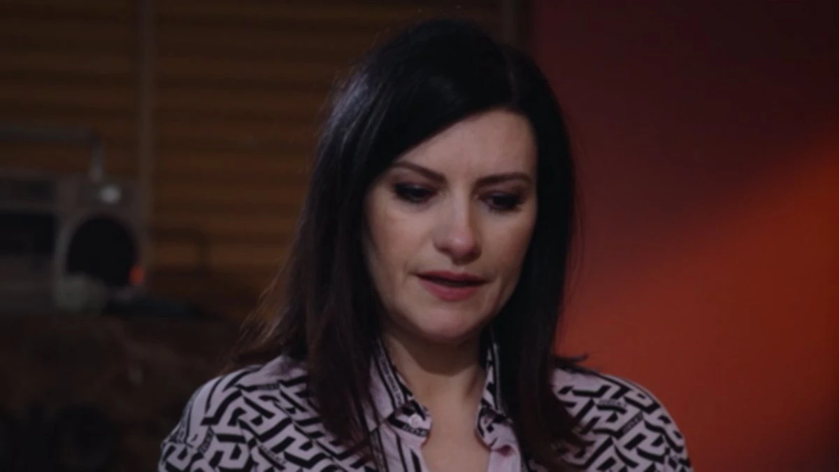 Laura Pausini colpita dal triste lutto: “Sei volato via improvvisamente”