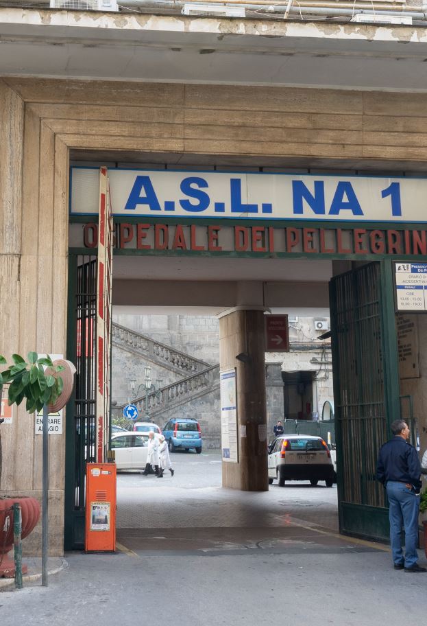 Shock in ospedale, il famoso della Tv da in escandescenza e poi tenta la fuga