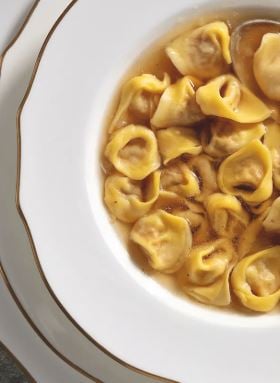 Richiamo alimentare, tortellini ritirati dai supermercati: motivo, rischi e lotto interessato