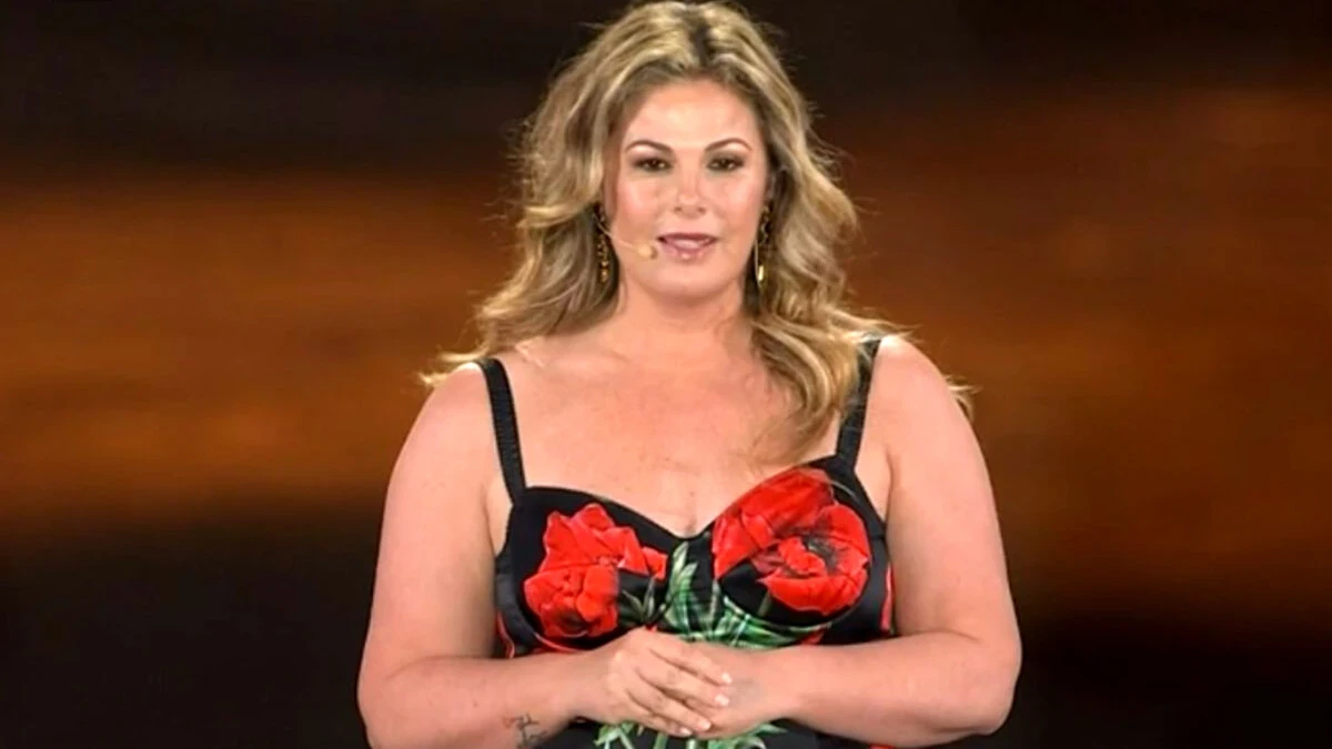Vanessa Incontrada, trasformazione pazzesca: fisico al top Vanessa Incontrada, trasformazione pazzesca: fisico al top