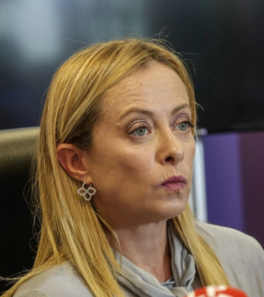 La presidente del Consiglio Giorgia Meloni durante una conferenza stampa