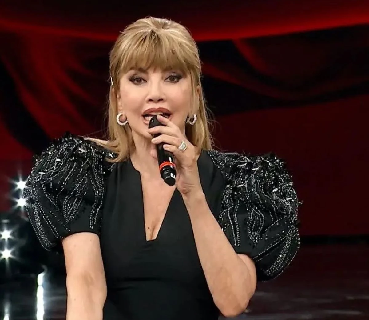 Milly Carlucci e Maria De Filippi, protagoniste della sfida televisiva del sabato sera