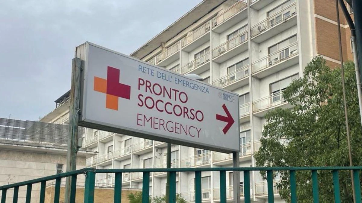 201 arrivato gravissimo in ospedale allarme botulino in italia a cosa fare attenzione