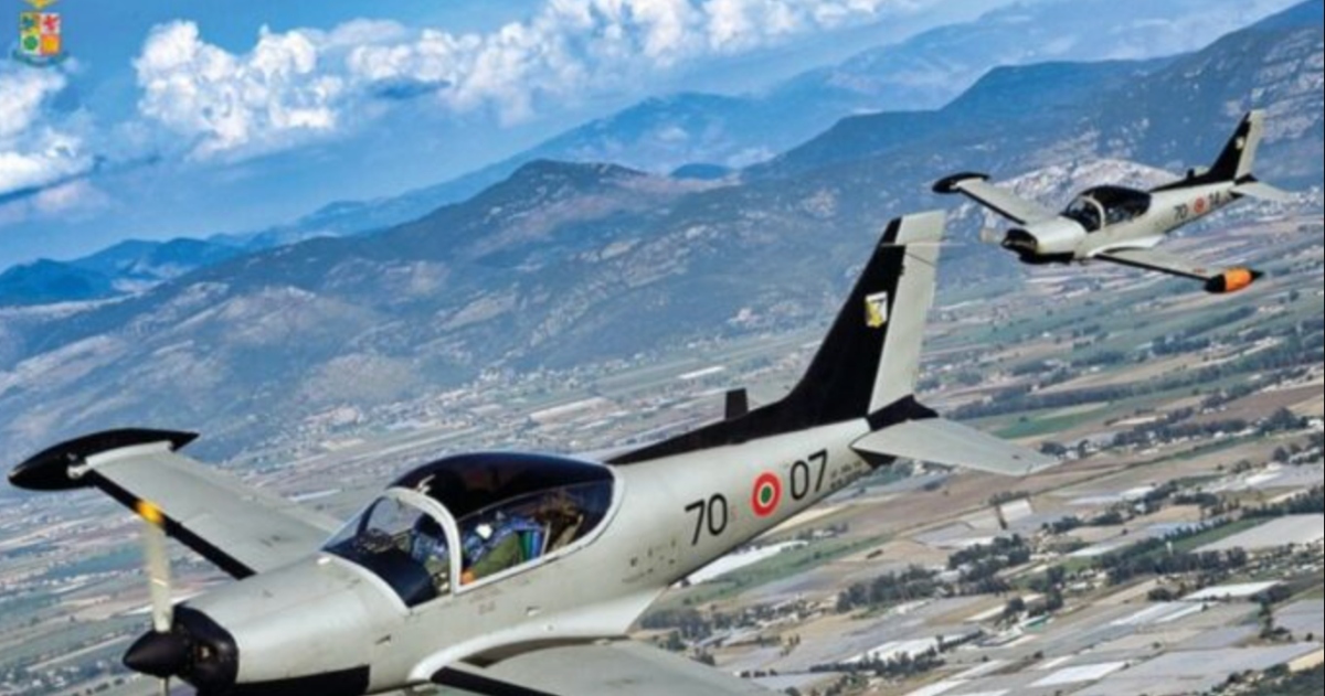 Aereo dell’aeronautica precipita in Italia, ci sono morti