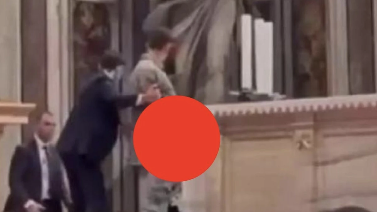 Follia a San Pietro, arriva fino all’altare e fa l’indicibile! “Sconcertante”