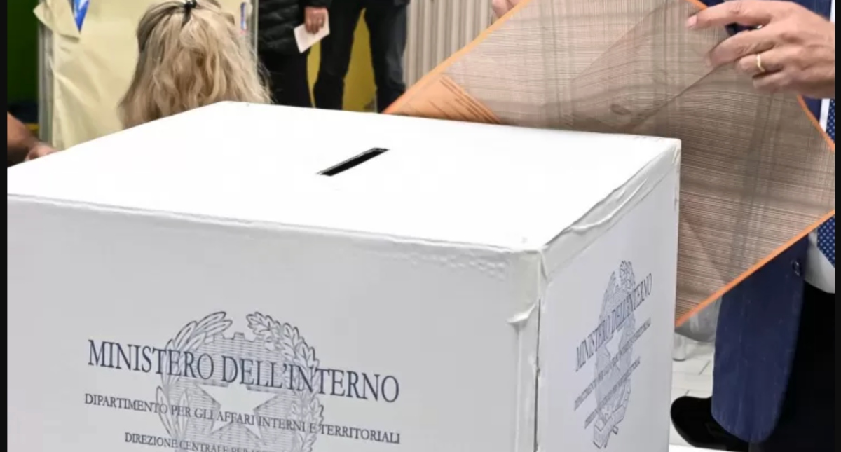 Elezioni, i dati sull’affluenza sono spaventosi: “Non succedeva dal 2020”