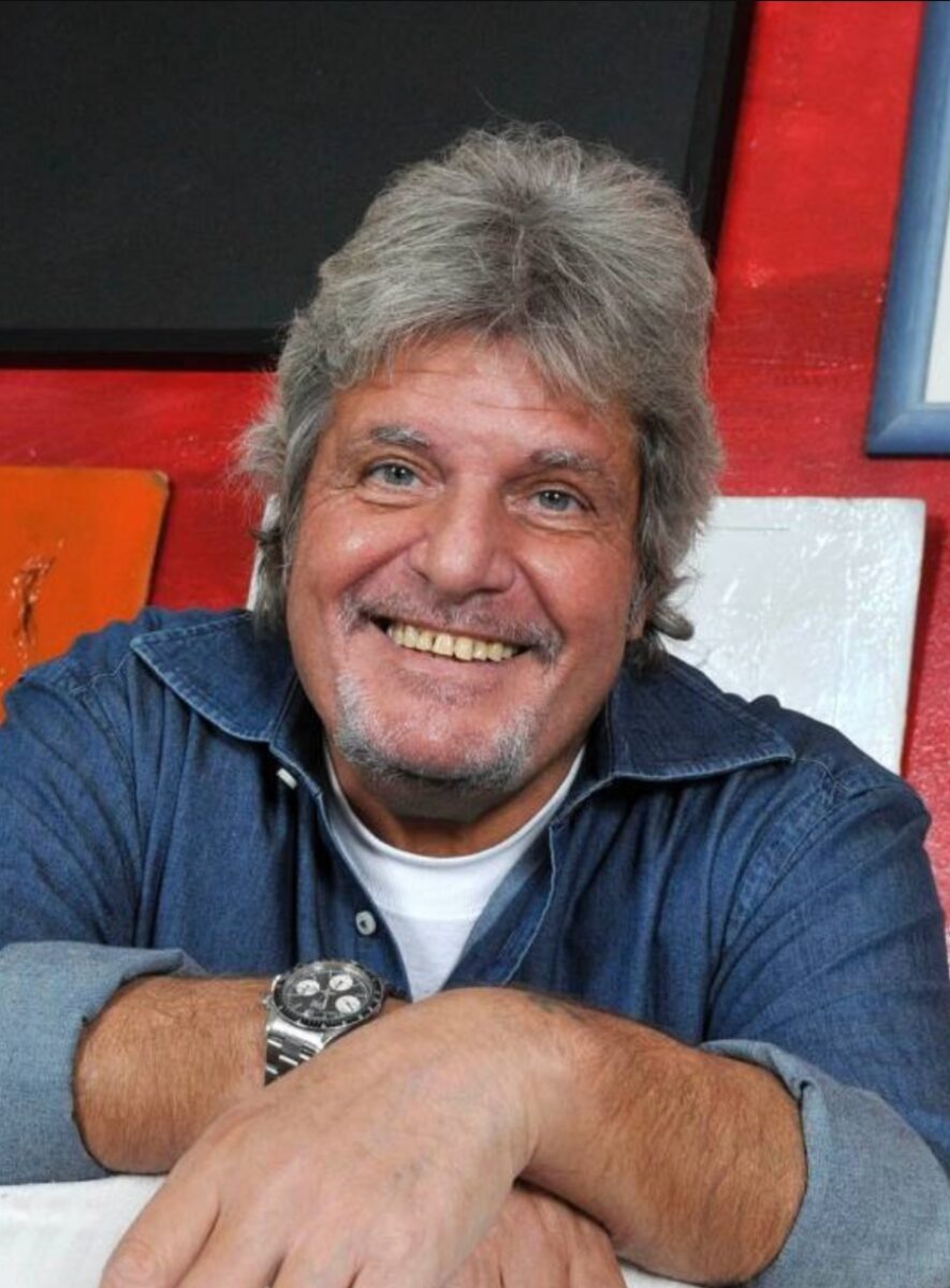 Mauro Di Francesco giovane sul set di un film