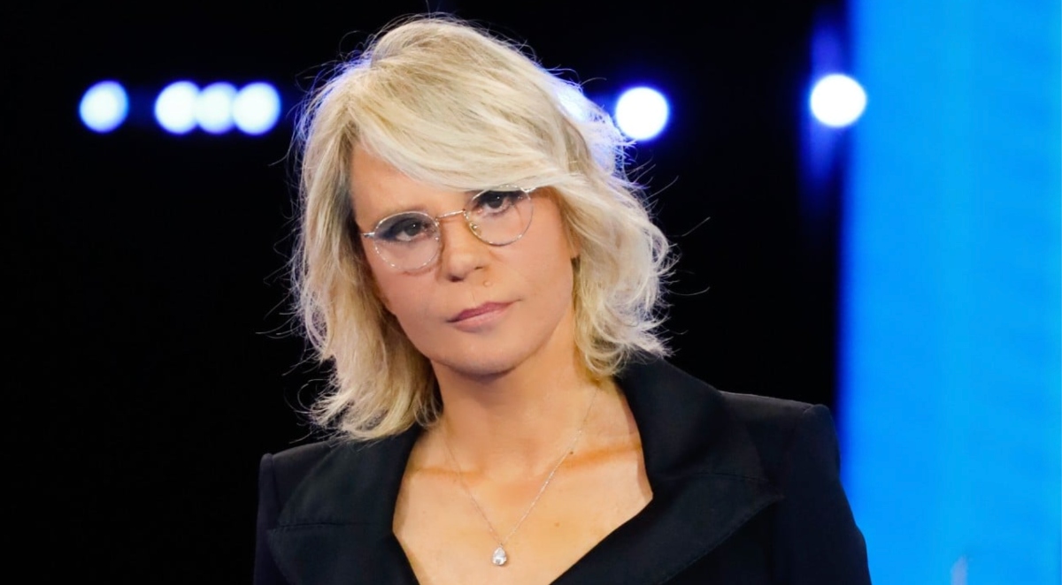 mi sta venendo un colpo amici il ballerino eliminato a sorpresa maria interdetta da Tvzap.it mi sta venendo un colpo amici il ballerino eliminato a sorpresa maria interdetta