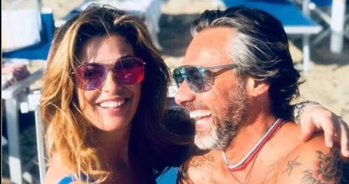 ho detto si prima la separazione poi il matrimonio la famosa conduttrice sposa l8217ex compagno da Tvzap.it ho detto si prima la separazione poi il matrimonio la famosa conduttrice sposa l8217ex compagno