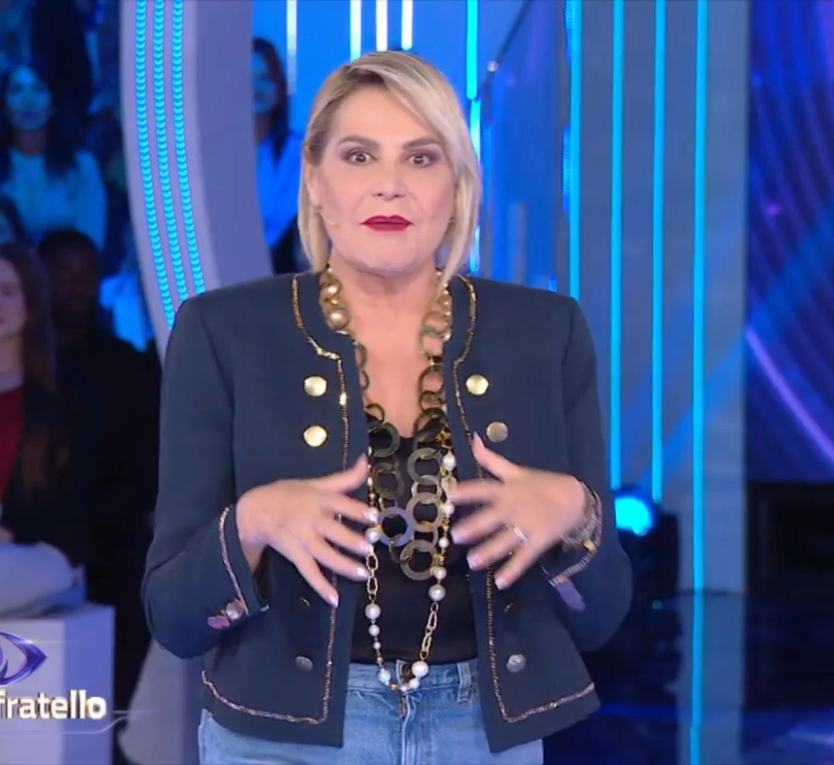 Simona Ventura durante la quinta puntata del Grande Fratello 2025