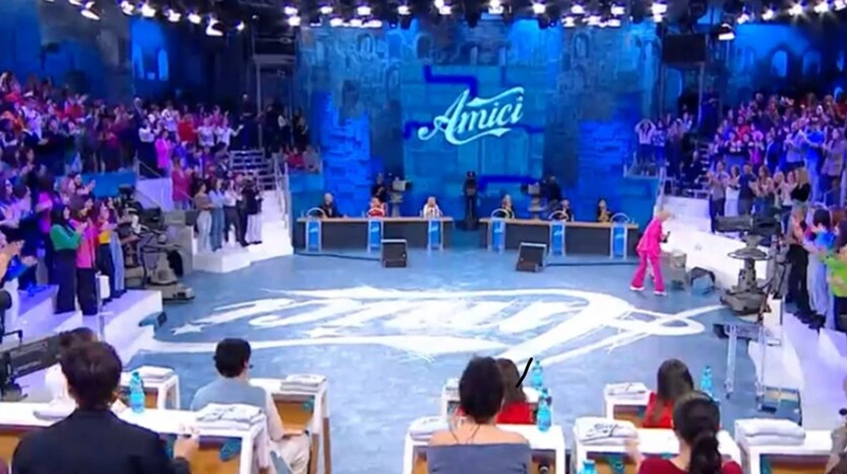 rissa ad amici il sorprendente retroscena cosa 232 successo davvero dietro le quinte