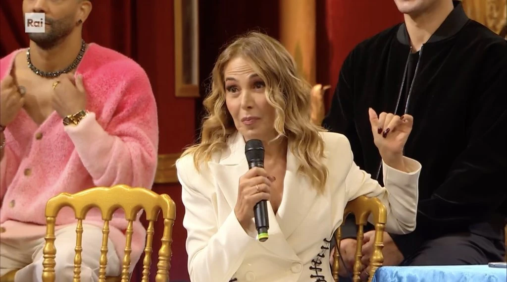 a mediaset mi chiedevano questo barbara d8217urso finalmente la verit224 lo sfogo