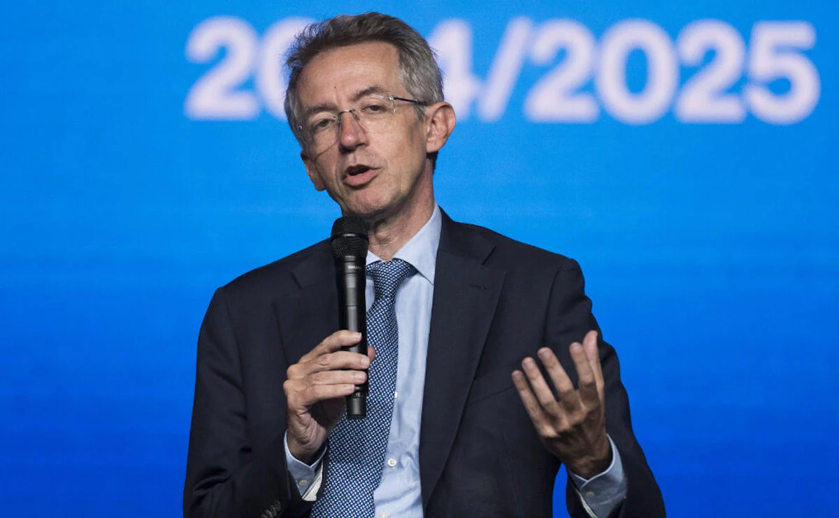 Primo piano di Gaetano Manfredi, possibile nuovo leader del Pd