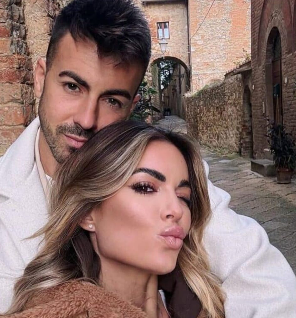 El Shaarawy e Ludovica Pagani, la coppia festeggia la proposta di matrimonio