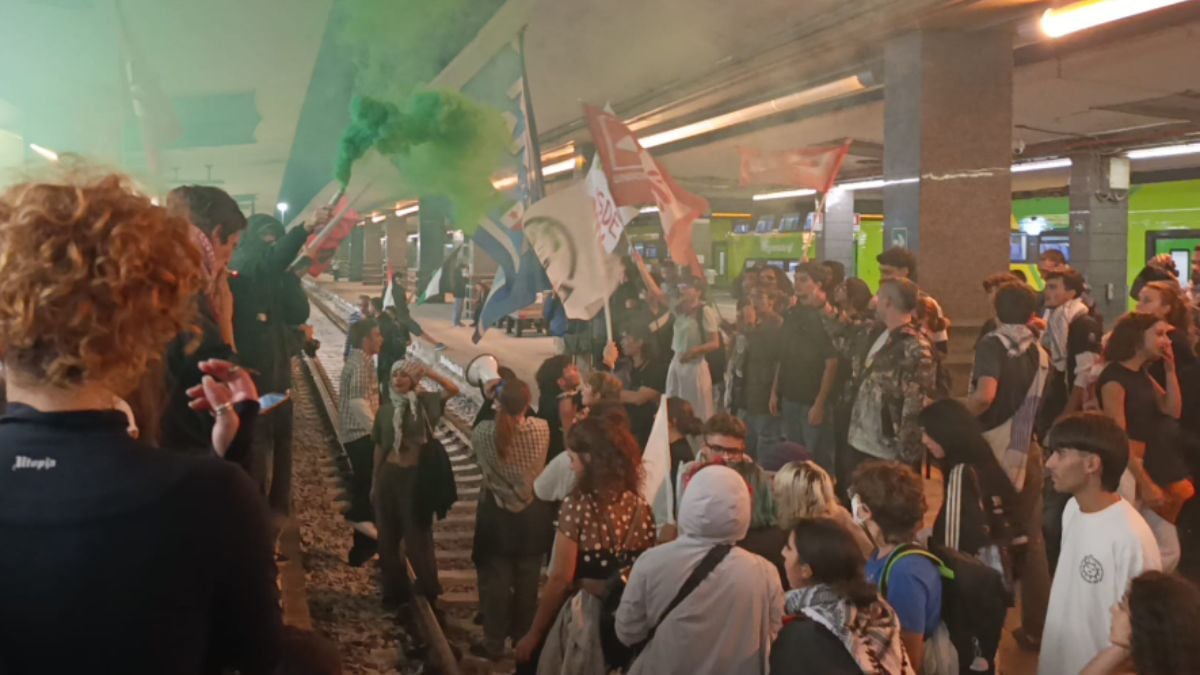 flotilla l8217italia bloccata partono gli assalti la situazione