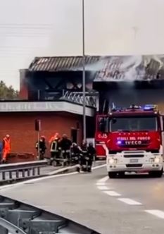 Incendio casello A21