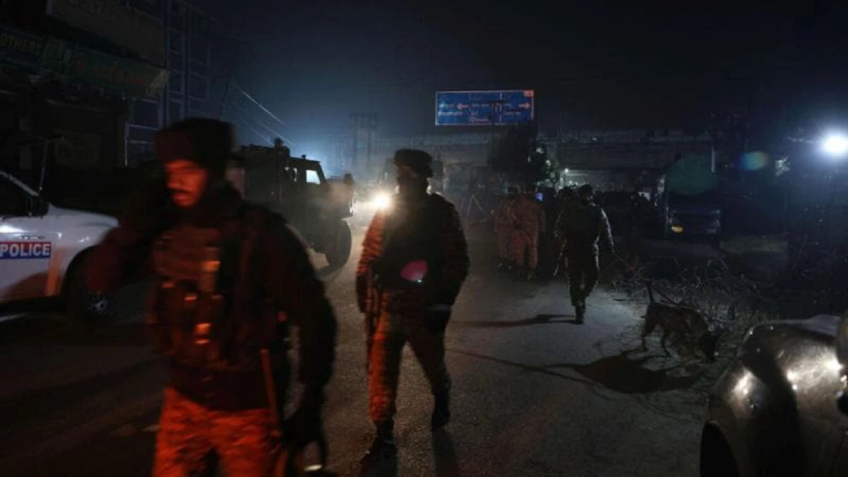 Esplosione stazione di polizia a Srinagar, Kashmir
