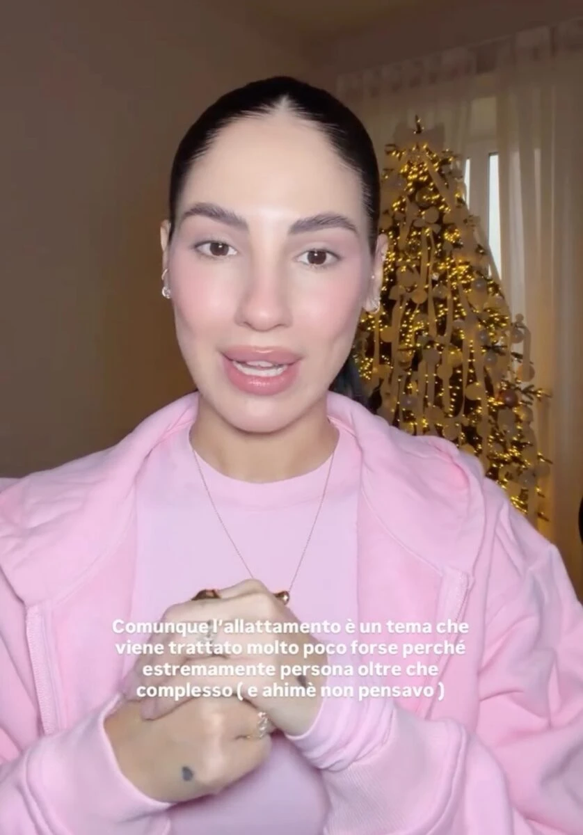 Giulia De Lellis riflessiva nelle sue storie Instagram