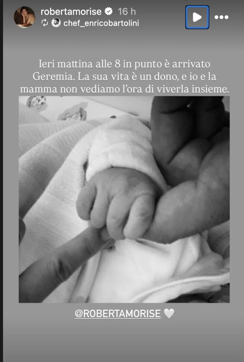 La famiglia Bartolini-Morise felice e sorridente