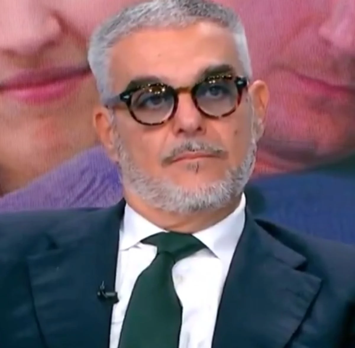 Avvocato Gallo in studio a Mattino Cinque per il caso Garlasco