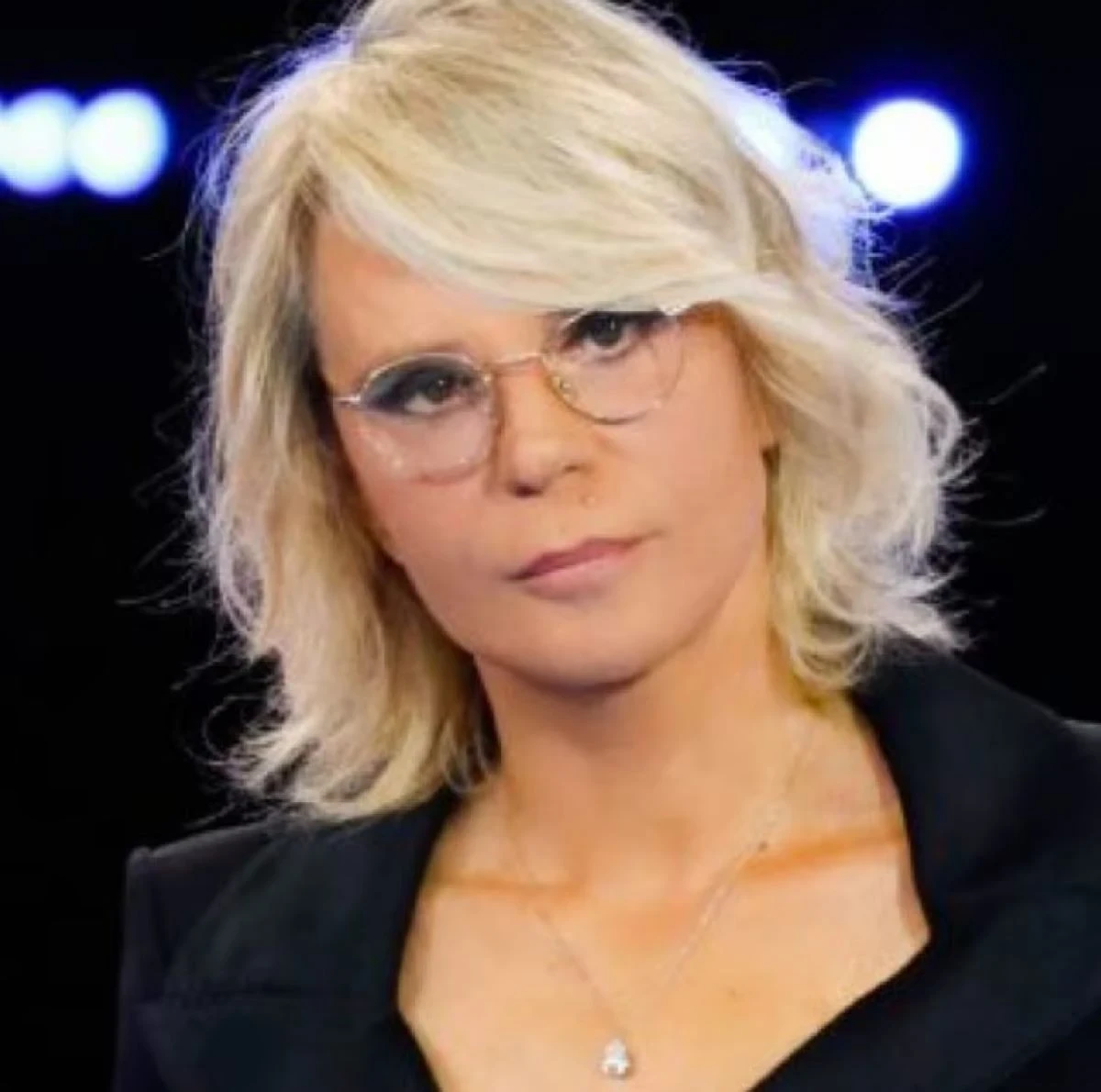 Maria De Filippi ai funerali del Maestro Vessicchio
