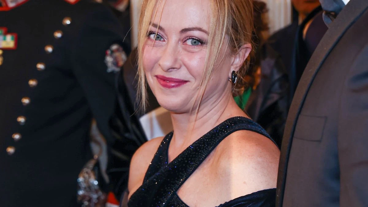 giorgia meloni spiazza tutti ecco quanto guadagno la mossa a sorpresa