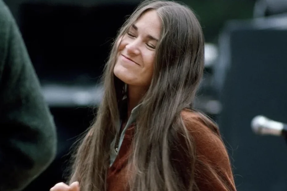 Donna Jean Godchaux sorridente in un
