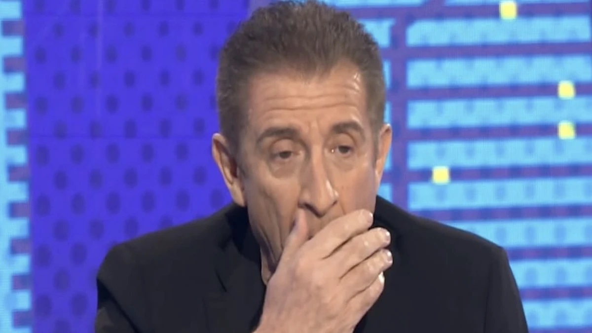 “Un pugno a quel cr***no!”. Dopo Iacchetti, anche Greggio gela tutti: bufera in diretta