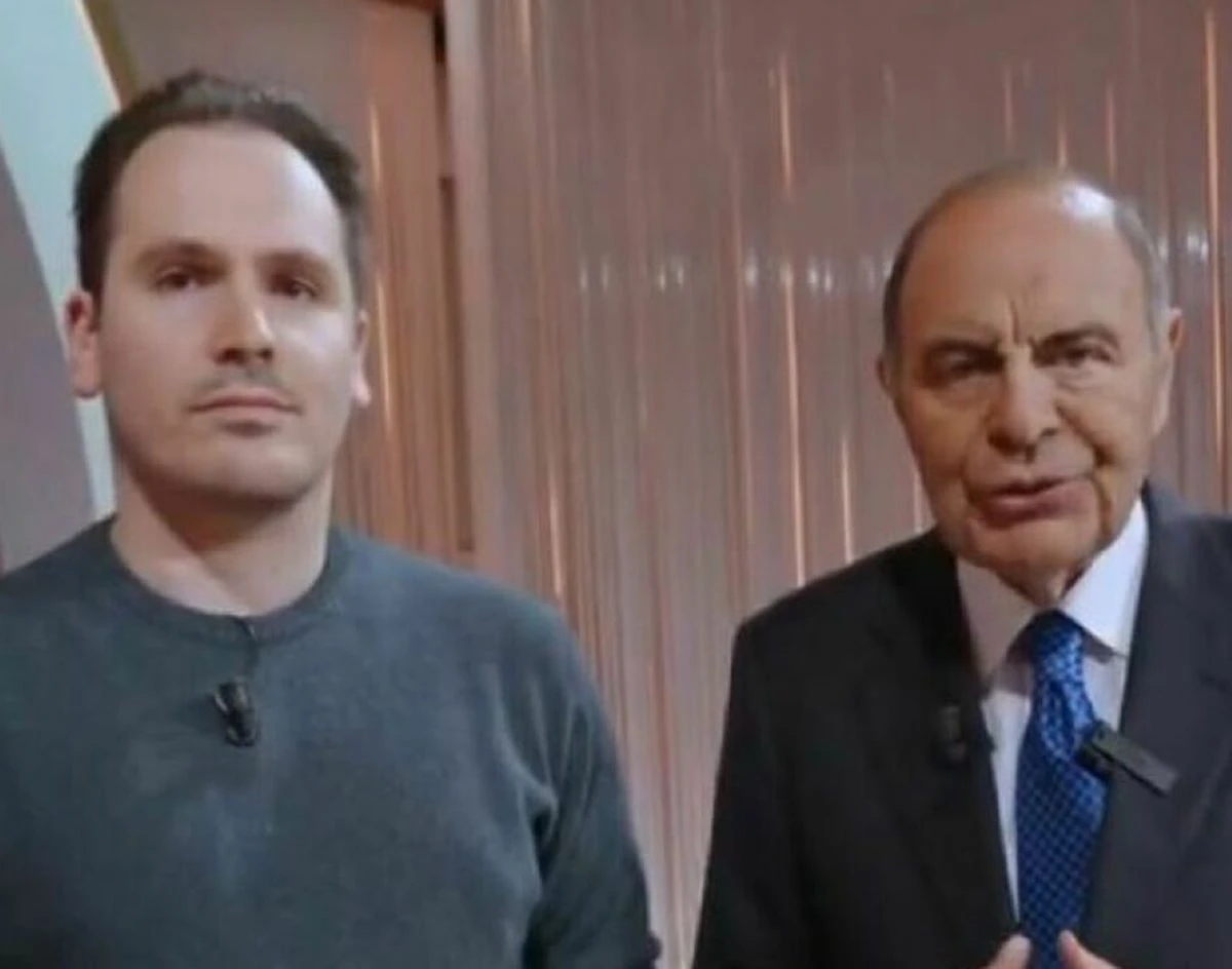 Bruno Vespa e Andrea Sempio nello studio televisivo