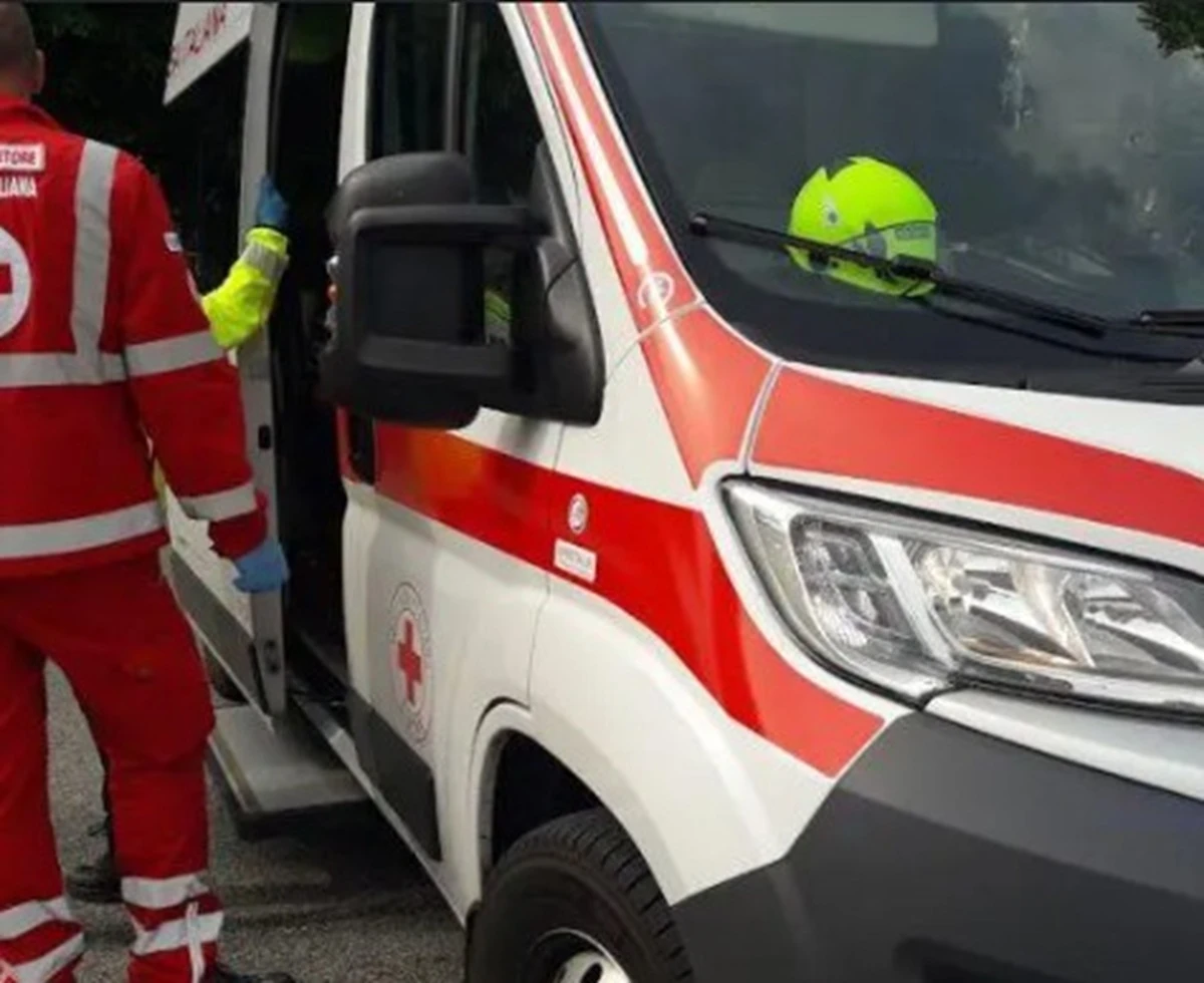 Ambulanza sul luogo dell