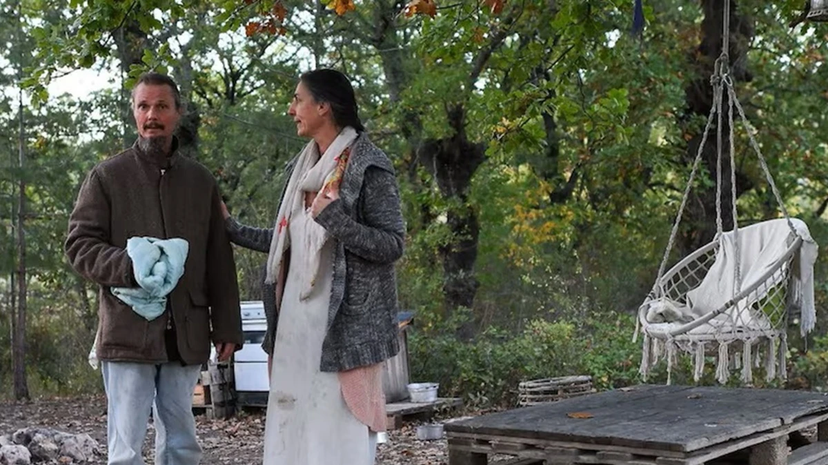 Famiglia nel bosco, colpo di scena: la decisione dei genitori dopo la rinuncia dell’avvocato