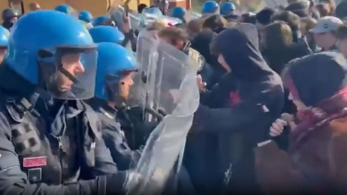 giorgia meloni scoppia la rivolta in italia alta tensione con la polizia video