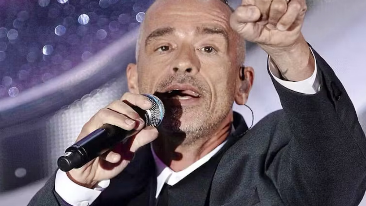 Eros Ramazzotti, la domanda scomoda lo manda in tilt: la reazione davanti a tutti Eros Ramazzotti, la domanda scomoda lo manda in tilt: la reazione davanti a tutti