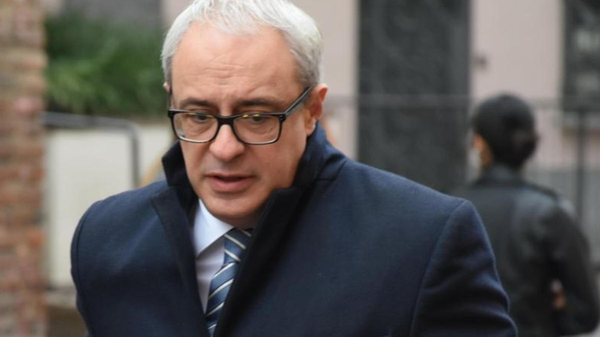 Terremoto nella politica italiana, chiesti 11 anni per l’ex assessore: accuse pesanti Terremoto nella politica italiana, chiesti 11 anni per l’ex assessore: accuse pesanti