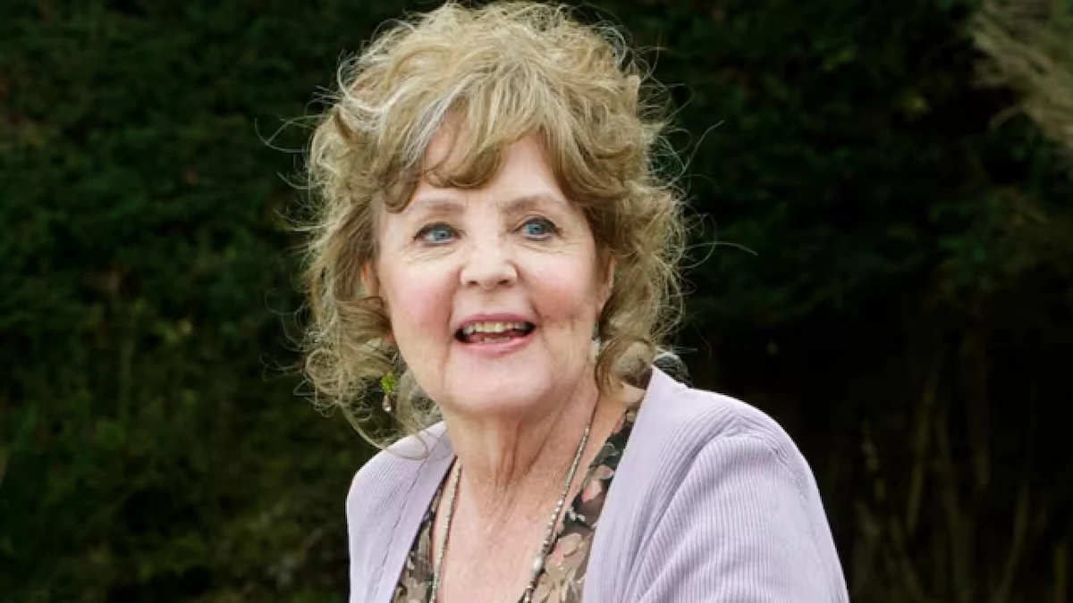 Pauline Collins durante una premiazione