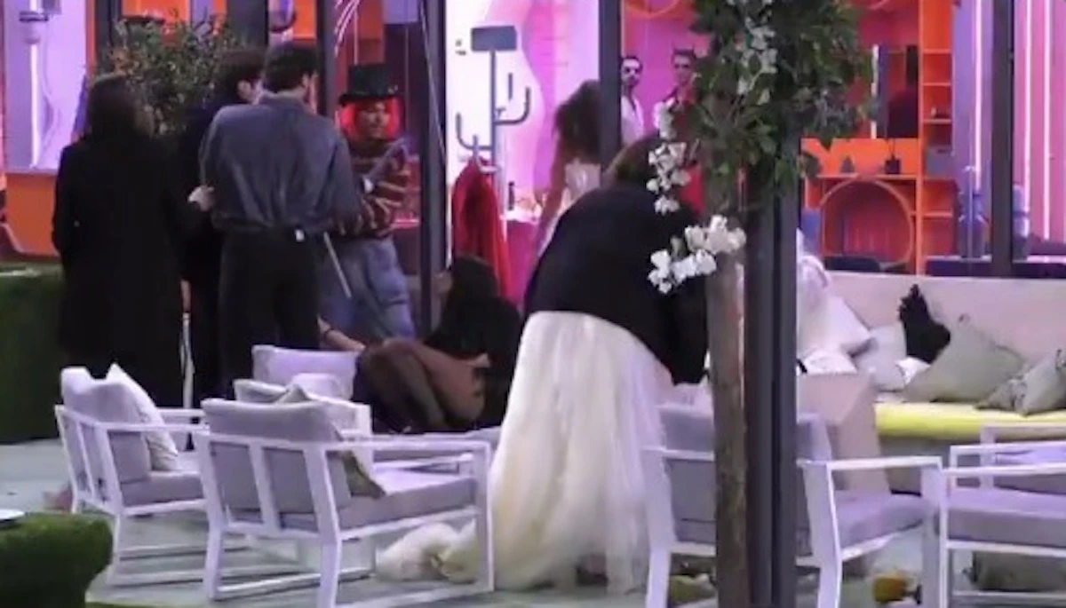 Concorrenti preoccupati dopo lo sfogo di Simone al Grande Fratello