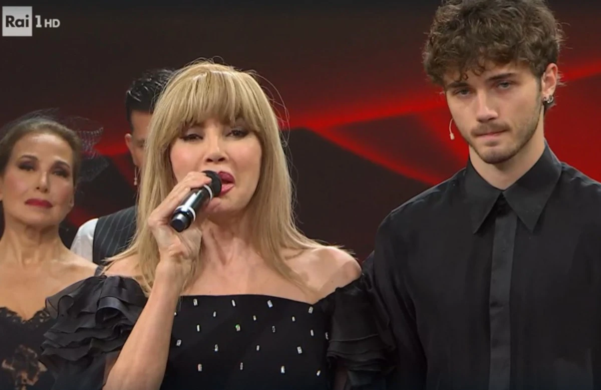Milly Carlucci durante l'annuncio a Ballando con le Stelle
